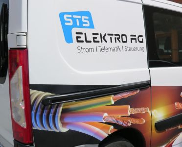 STS-Elektro_Auto.jpg